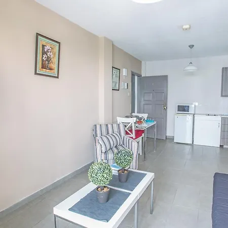 Merab Napa Appartement Agia Napa