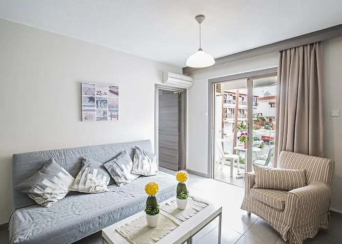 Merab Napa Апартаменты Айя-Напа